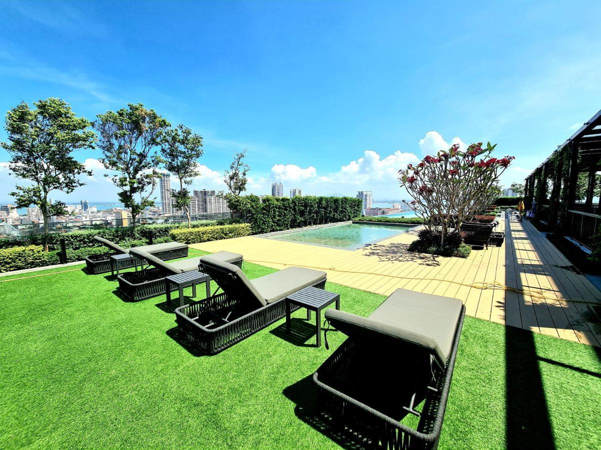 Beacon Executive Suite - Skypool Penang View Georgetown Exterior foto