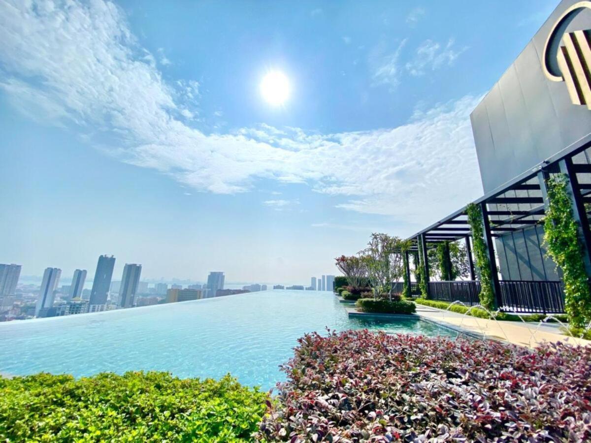 Beacon Executive Suite - Skypool Penang View Georgetown Exterior foto