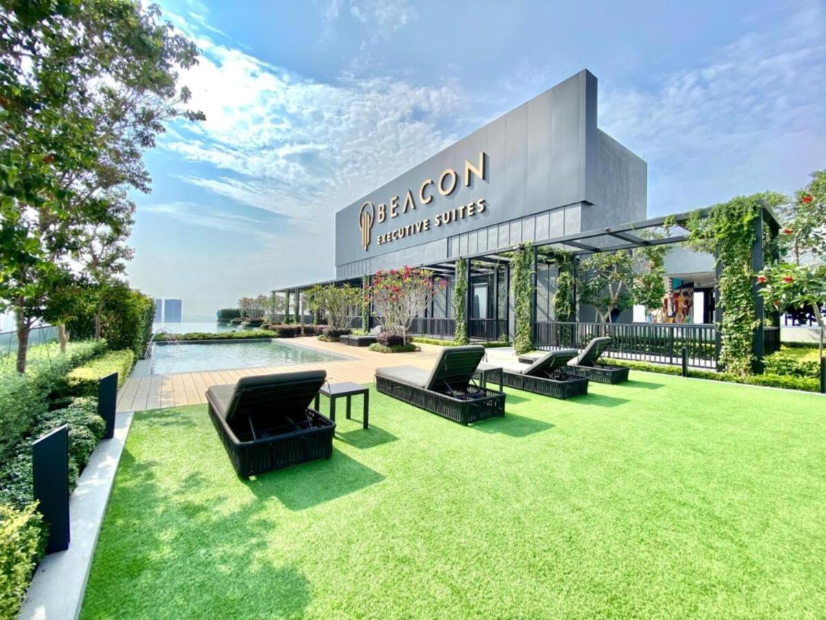 Beacon Executive Suite - Skypool Penang View Georgetown Exterior foto