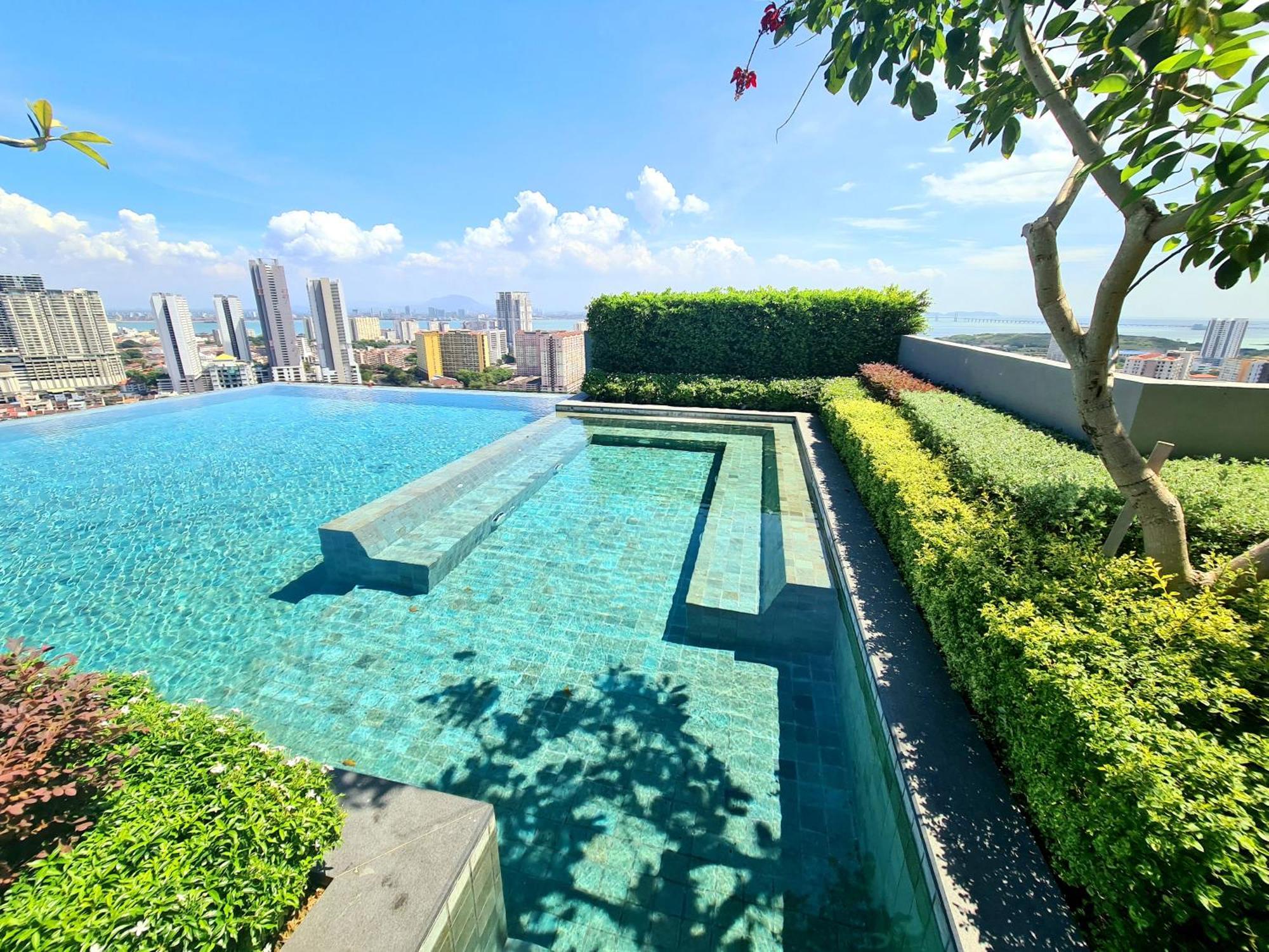 Beacon Executive Suite - Skypool Penang View Georgetown Exterior foto
